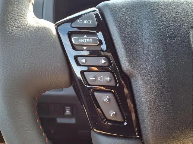 2026 Nissan Frontier Crew Cab PRO-4X 4x4