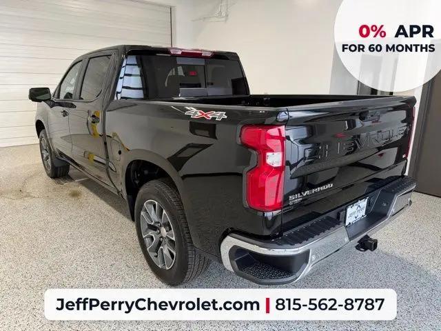 2026 Chevrolet Silverado 1500 4WD Crew Cab Standard Bed LT