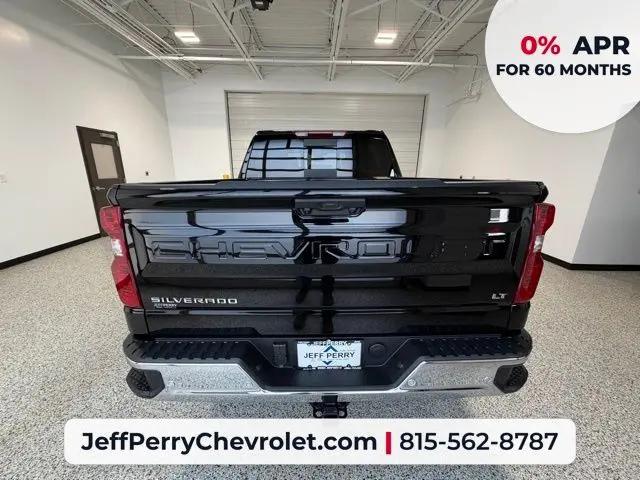 2026 Chevrolet Silverado 1500 4WD Crew Cab Standard Bed LT