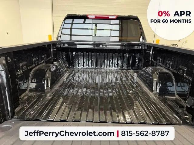 2026 Chevrolet Silverado 1500 4WD Crew Cab Standard Bed LT