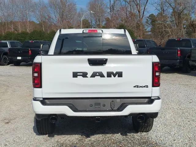 2026 Ram 1500 Express Crew Cab 4x4 57 Box