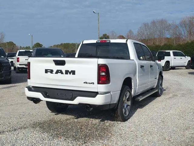 2026 Ram 1500 Express Crew Cab 4x4 57 Box