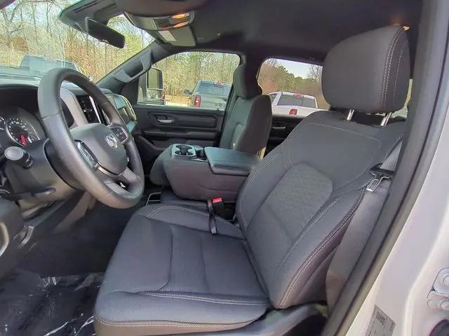 2026 Ram 1500 Express Crew Cab 4x4 57 Box