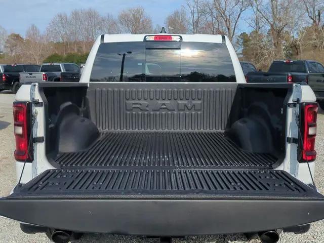 2026 Ram 1500 Express Crew Cab 4x4 57 Box
