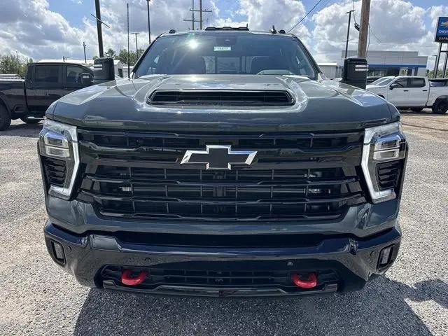 2026 Chevrolet Silverado 2500HD Crew Cab, Standard Bed, LT, 4WD