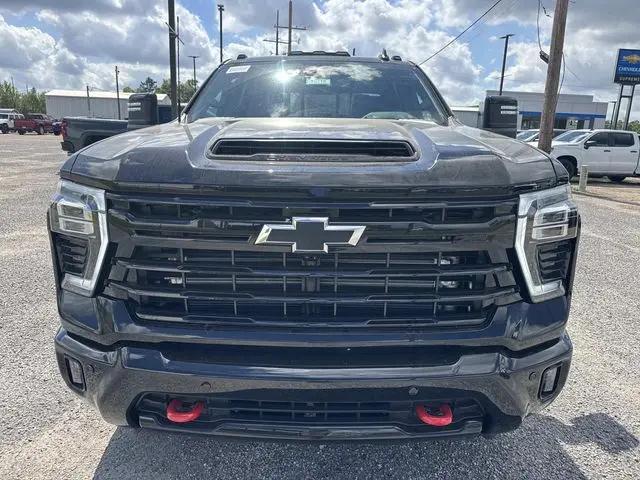 2026 Chevrolet Silverado 2500HD Crew Cab, Standard Bed, LT, 4WD