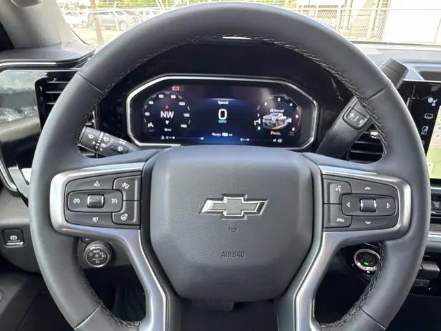 2026 Chevrolet Silverado 2500HD Crew Cab, Standard Bed, LT, 4WD