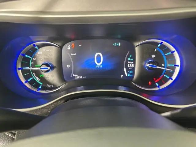 2024 Chrysler Pacifica Hybrid Select