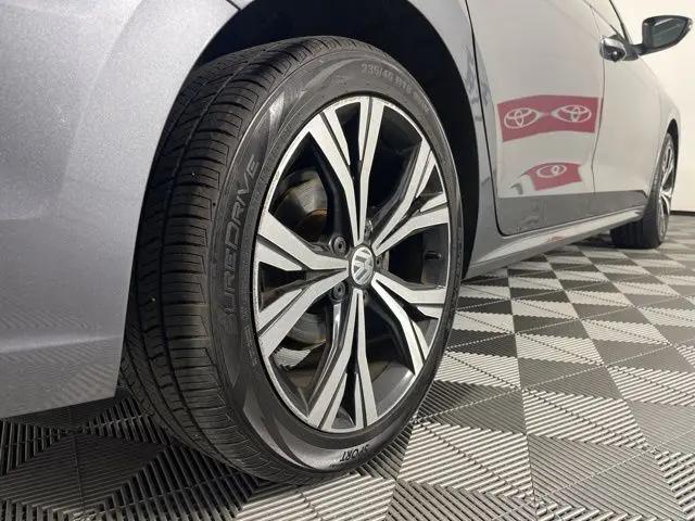 2022 Volkswagen Passat 2.0T SE
