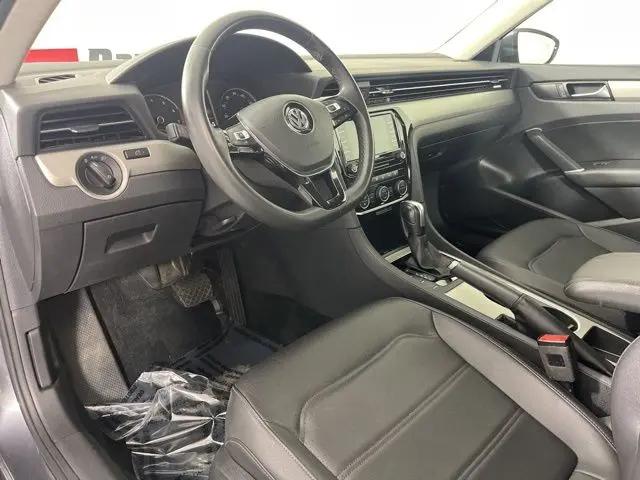 2022 Volkswagen Passat 2.0T SE