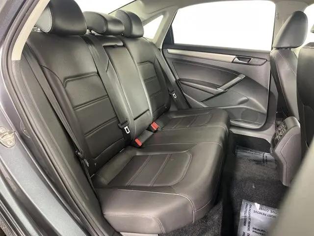 2022 Volkswagen Passat 2.0T SE