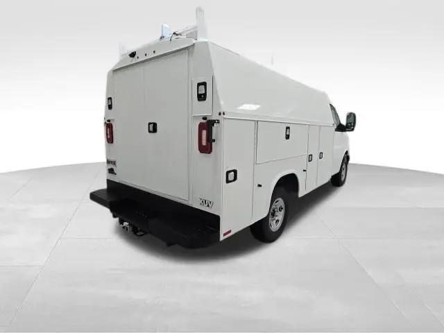2026 Chevrolet Express Cutaway Work Van