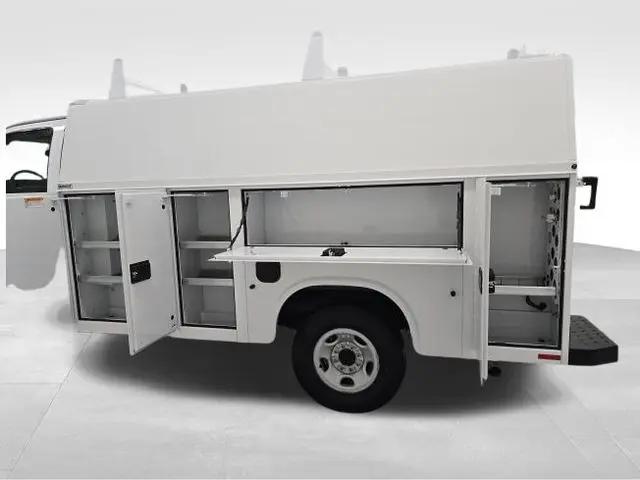 2026 Chevrolet Express Cutaway Work Van