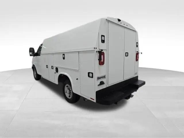 2026 Chevrolet Express Cutaway Work Van