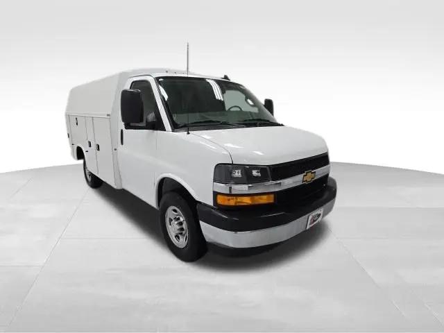 2026 Chevrolet Express Cutaway Work Van