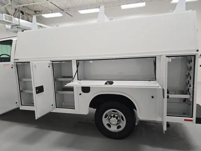 2026 Chevrolet Express Cutaway Work Van