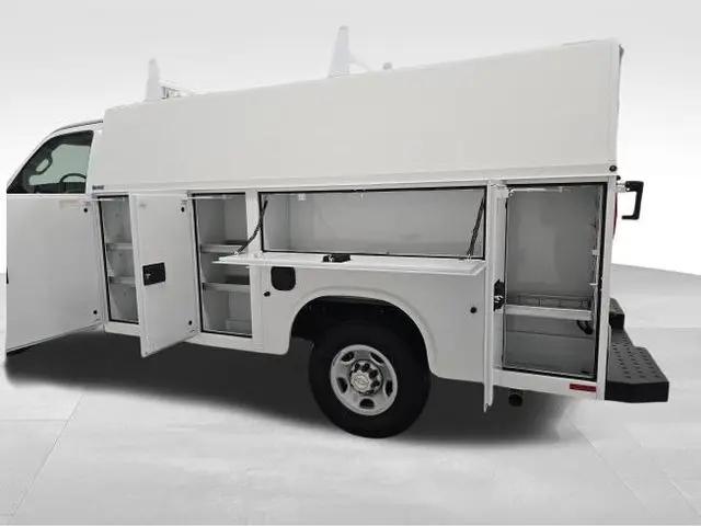 2026 Chevrolet Express Cutaway Work Van