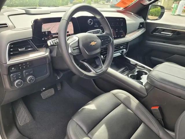 2025 Chevrolet Tahoe 4WD LT