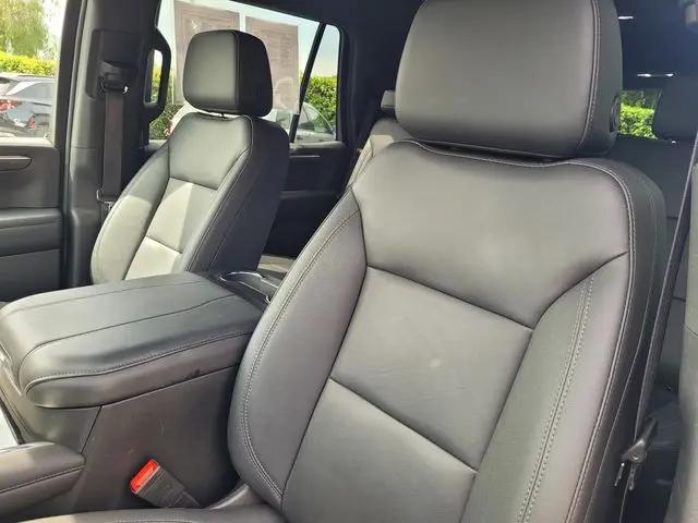 2025 Chevrolet Tahoe 4WD LT