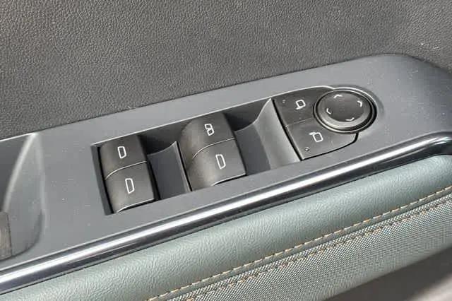 2026 GMC Acadia AT4 AWD