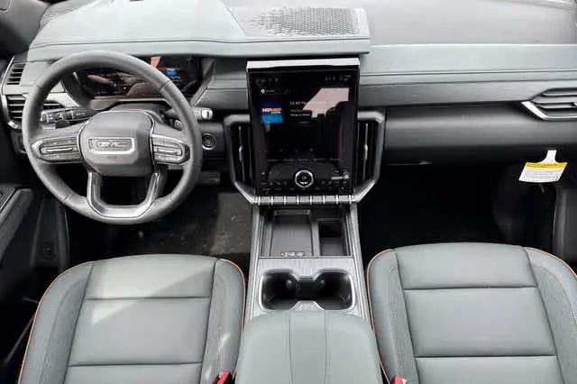2026 GMC Acadia AT4 AWD