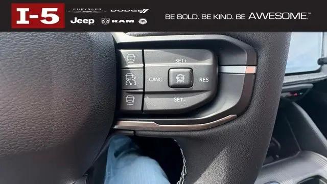 2026 Jeep Cherokee Laredo 4x4