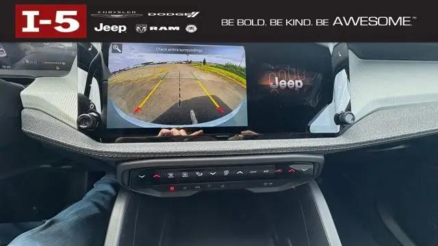 2026 Jeep Cherokee Laredo 4x4