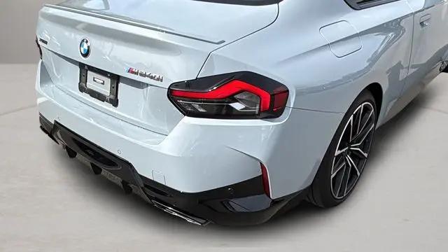 2022 BMW M240 i xDrive