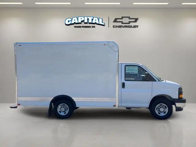 2026 Chevrolet Express Cutaway Work Van