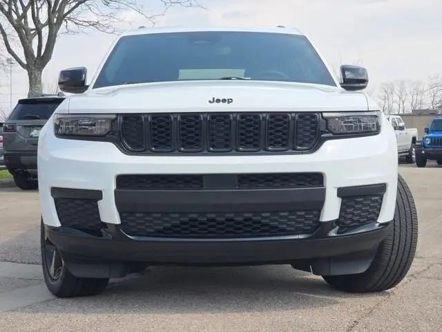 2023 Jeep Grand Cherokee L Altitude 4x4