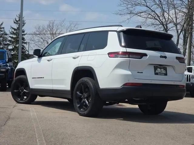 2023 Jeep Grand Cherokee L Altitude 4x4