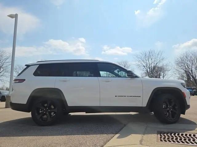 2023 Jeep Grand Cherokee L Altitude 4x4