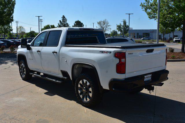 2021 Chevrolet Silverado 2500HD 4WD Crew Cab Standard Bed Custom