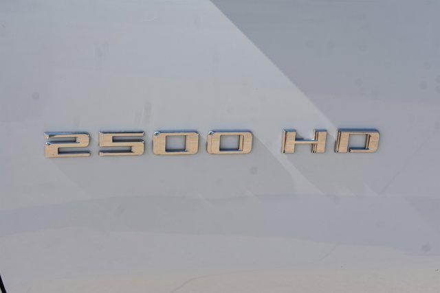 2021 Chevrolet Silverado 2500HD 4WD Crew Cab Standard Bed Custom