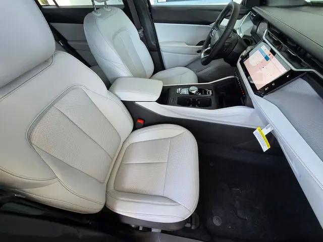2026 Jeep Cherokee Limited 4x4