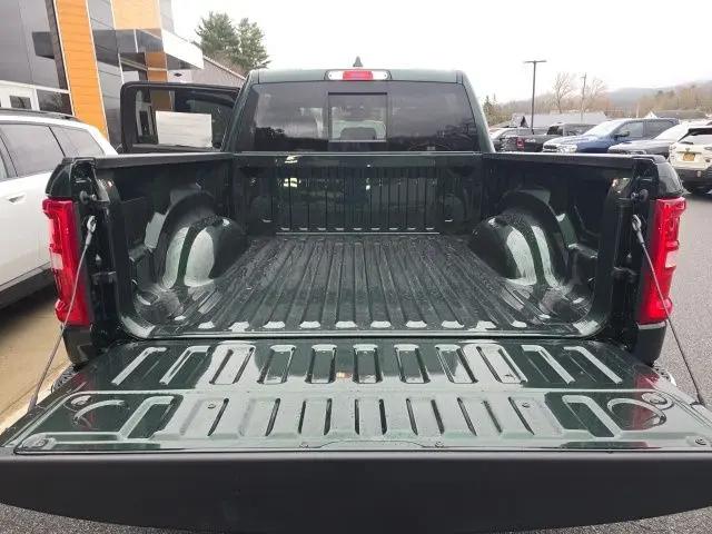 2026 Ram 1500 Big Horn Crew Cab 4x4 5'7" Box