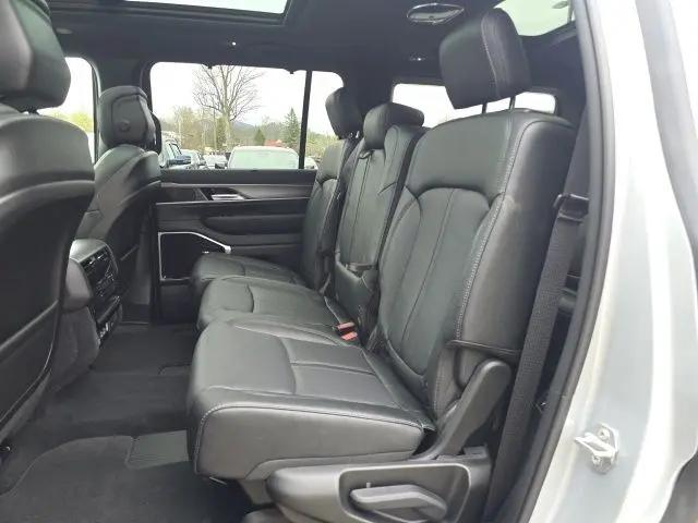 2026 Jeep Grand Wagoneer Limited Reserve 4x4