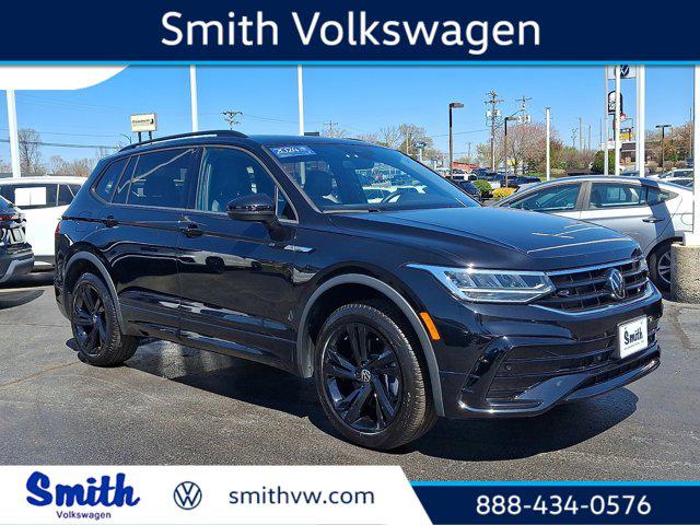 2024 Volkswagen Tiguan 2.0T SE R-Line Black for sale in Wilmington, DE