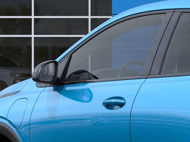 2027 Chevrolet Bolt LT FWD
