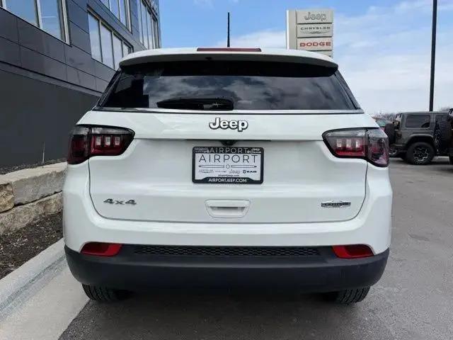 2022 Jeep Compass Latitude 4x4