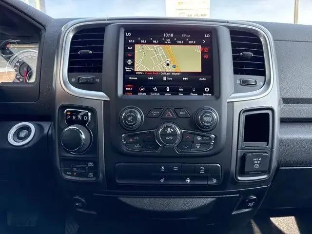 2024 Ram 1500 Classic Warlock Crew Cab 4x4 5'7" Box