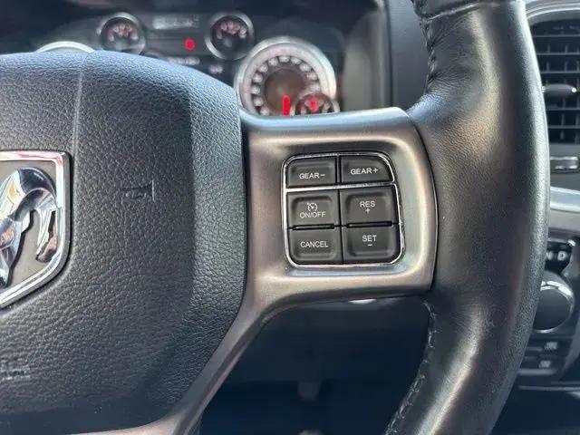2024 Ram 1500 Classic Warlock Crew Cab 4x4 5'7" Box