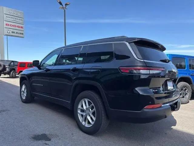 2025 Jeep Grand Cherokee L Laredo 4x4