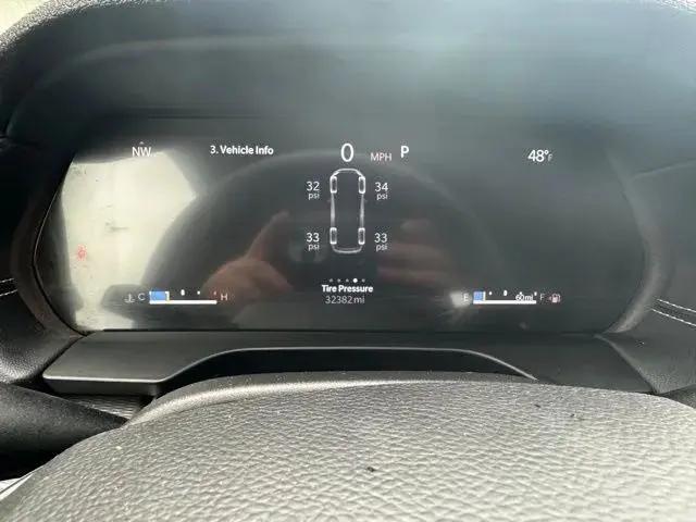 2025 Jeep Grand Cherokee L Laredo 4x4