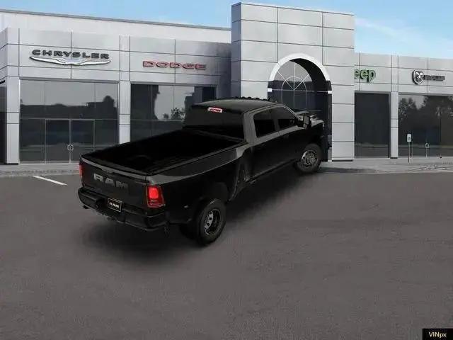 2026 Ram 3500 Big Horn Crew Cab 4x4 8' Box