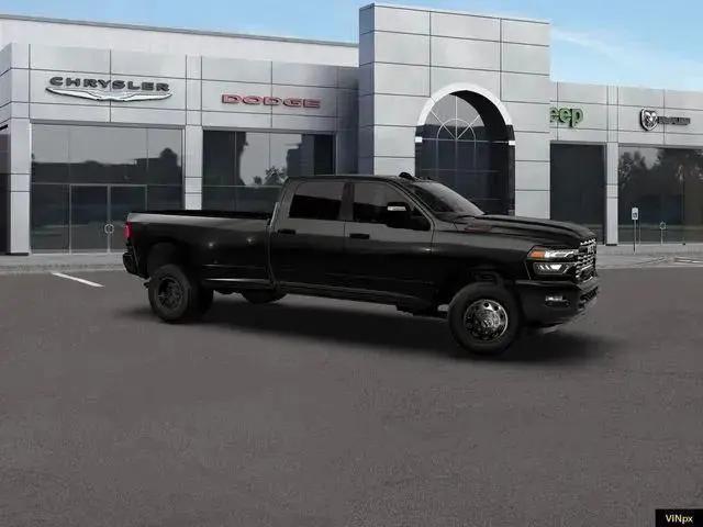 2026 Ram 3500 Big Horn Crew Cab 4x4 8' Box