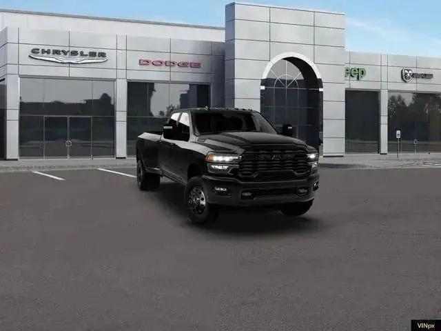 2026 Ram 3500 Big Horn Crew Cab 4x4 8' Box