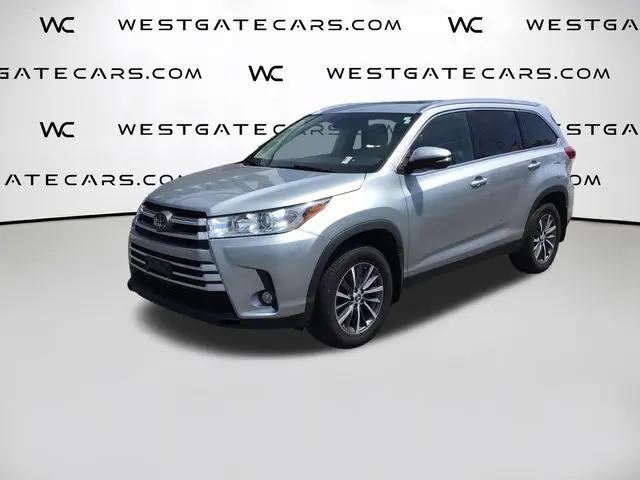 2019 Toyota Highlander XLE for sale in Hartsville, SC