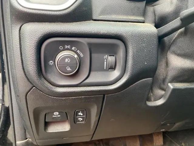 2021 Ram 1500 Big Horn Quad Cab 4x4 6'4" Box
