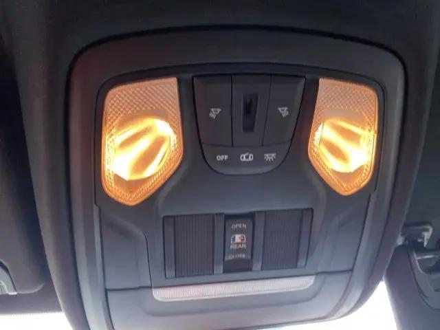 2021 Ram 1500 Big Horn Quad Cab 4x4 6'4" Box